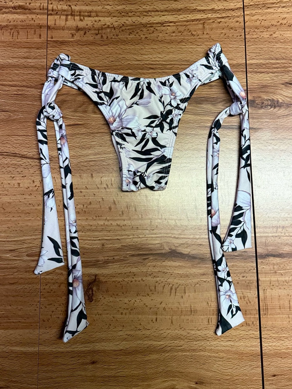 Women’s Floral Tie-Side Ruched Bikini Bottoms in Light Purple and Black